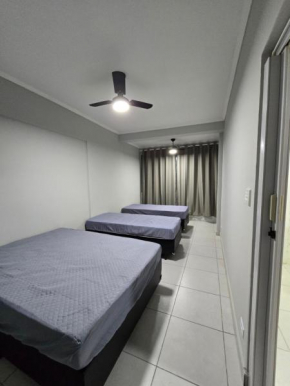 Apê mobiliado, para 4 pessoas, ótima localização